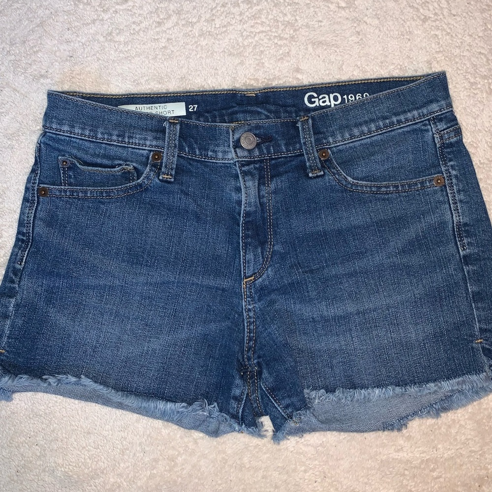 Gap Authentic Summer Short